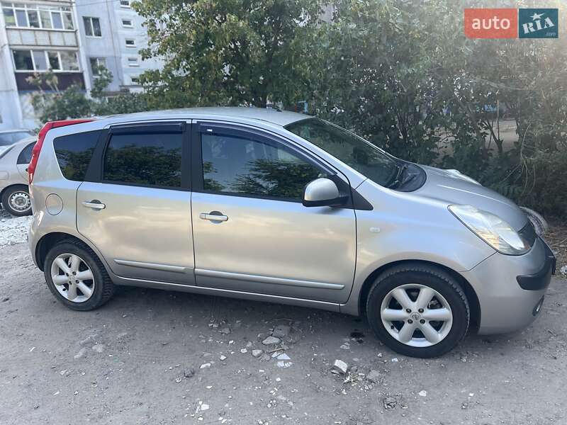 Nissan Note (2007)