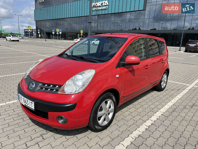 Nissan Note (2006)