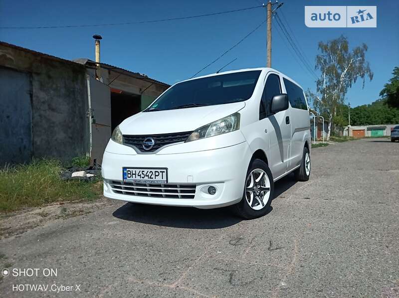 Nissan Nv200 (2012)