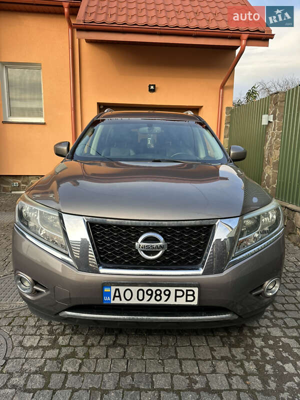 Nissan Pathfinder (2014)
