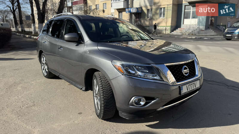 Nissan Pathfinder (2015)