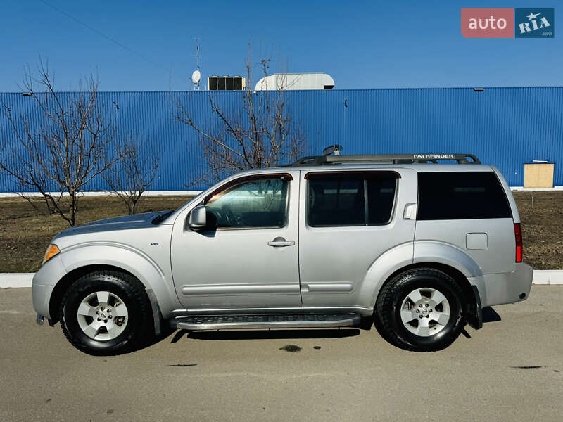 Nissan Pathfinder (2006)