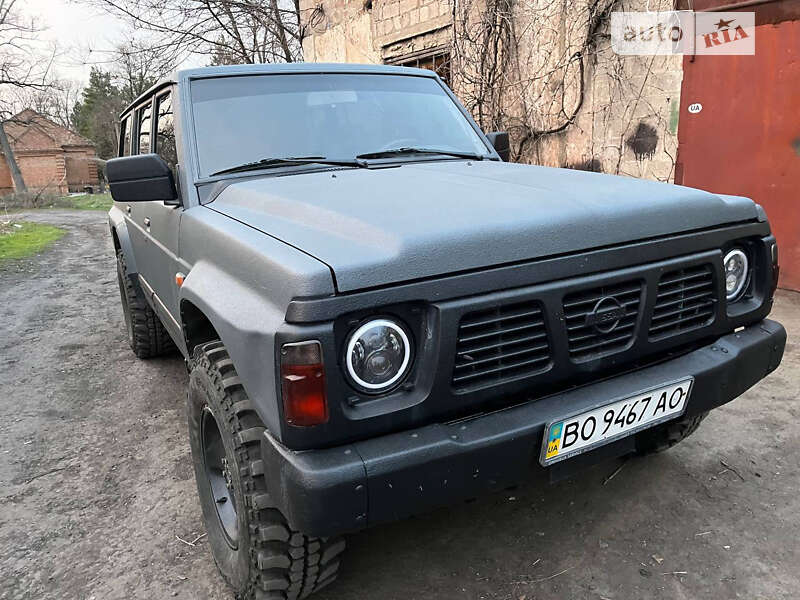 Nissan Patrol (1991)