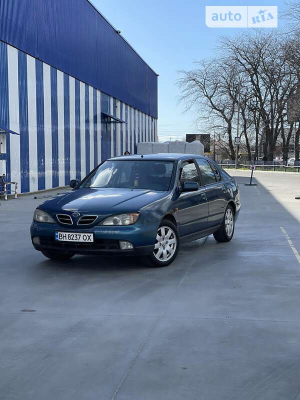 Nissan Primera (2000)