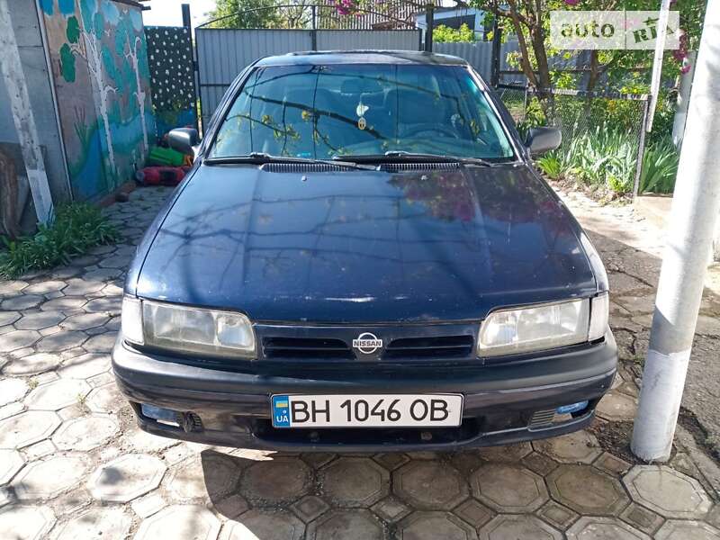 Nissan Primera (1990)