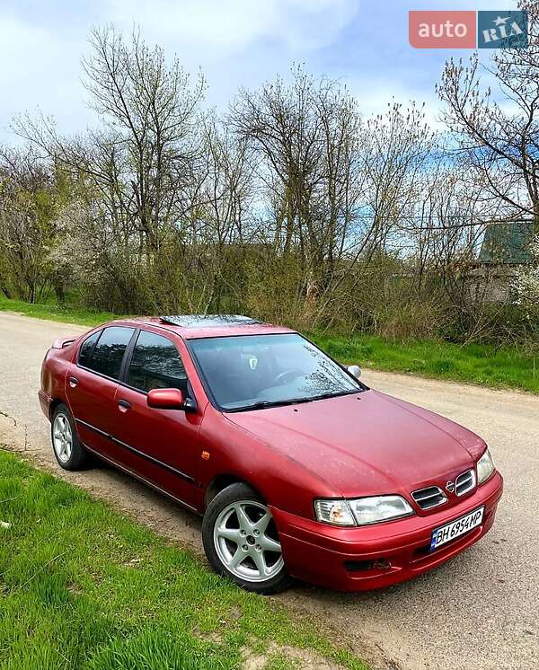 Nissan Primera (1996)