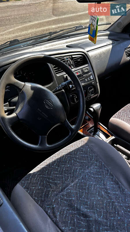 Nissan Primera (1997)
