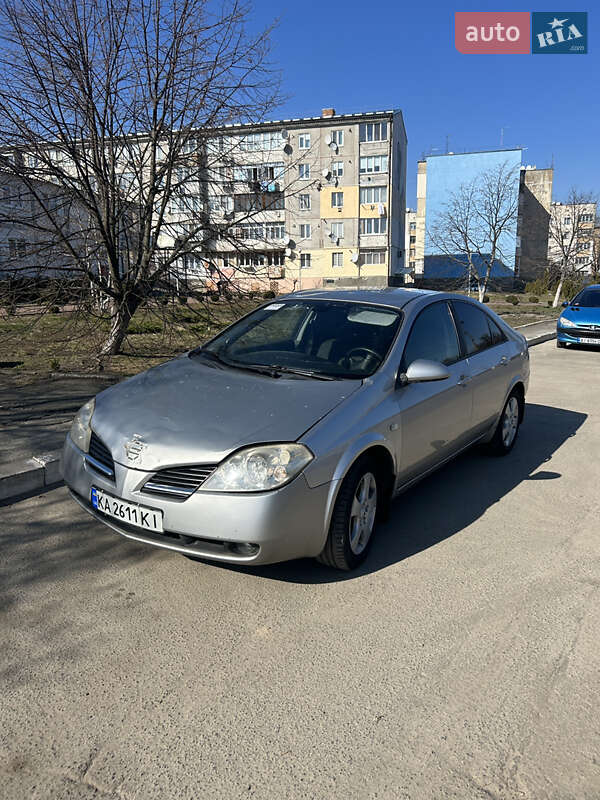 Nissan Primera (2003)