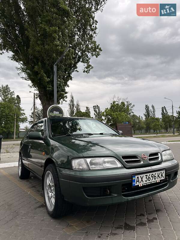 Nissan Primera (1997)