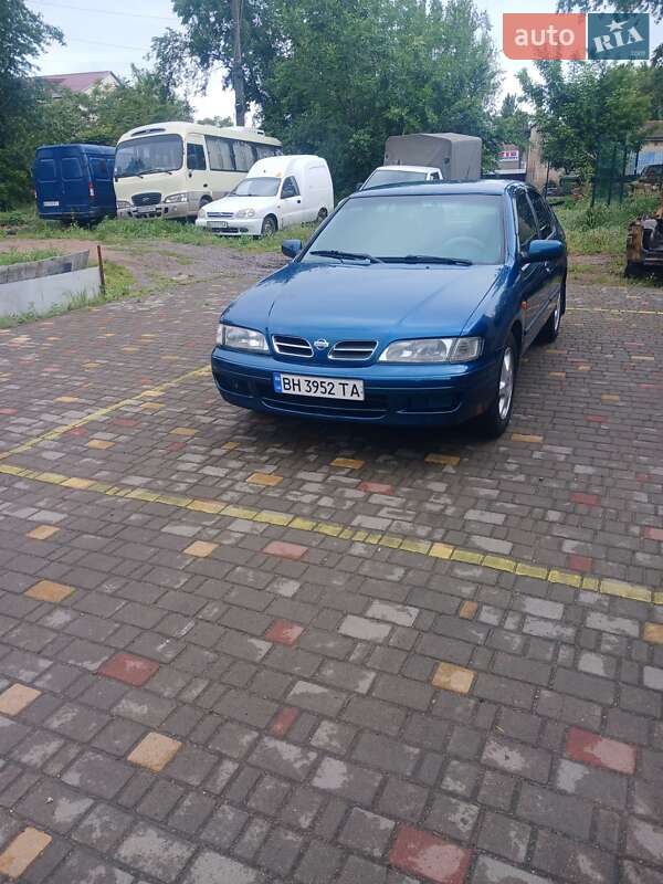 Nissan Primera (1998)