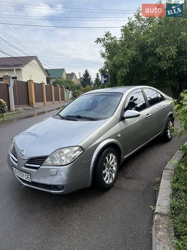 Nissan Primera (2006)