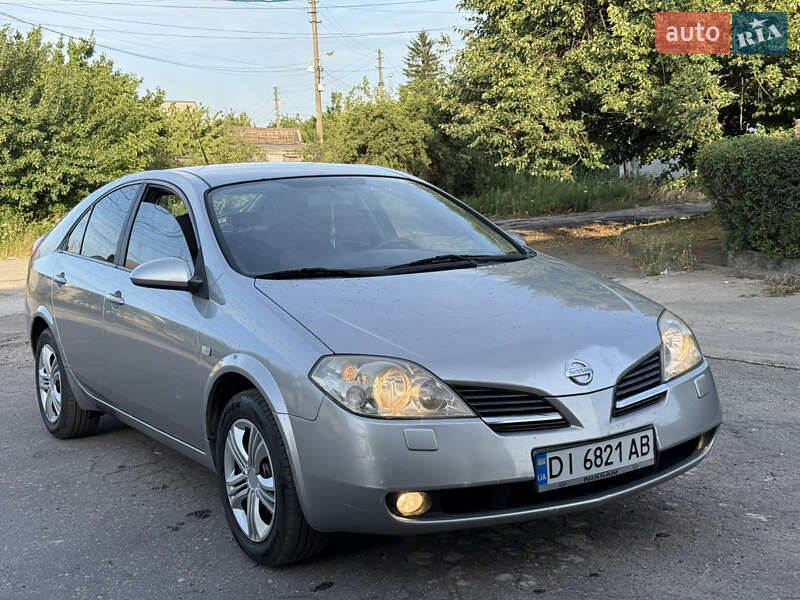 Nissan Primera (2004)