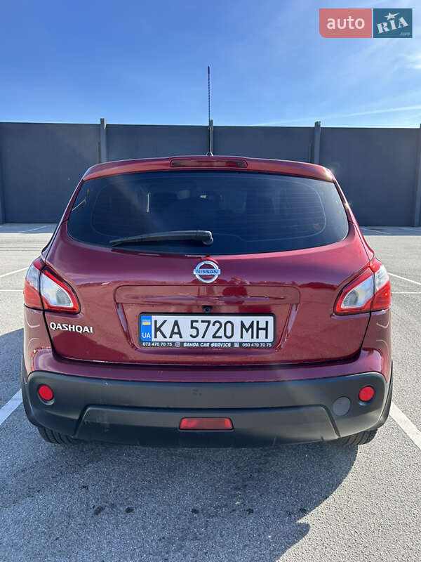 Nissan Qashqai (2012)