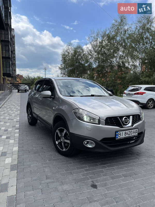 Nissan Qashqai (2012)