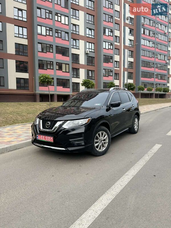 Nissan Rogue (2019)