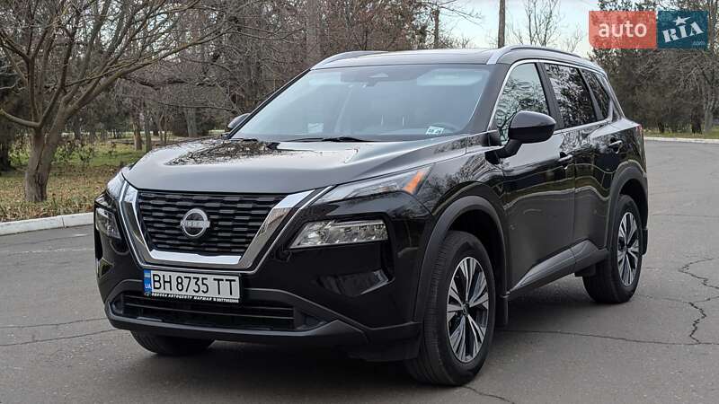 Nissan Rogue (2023)