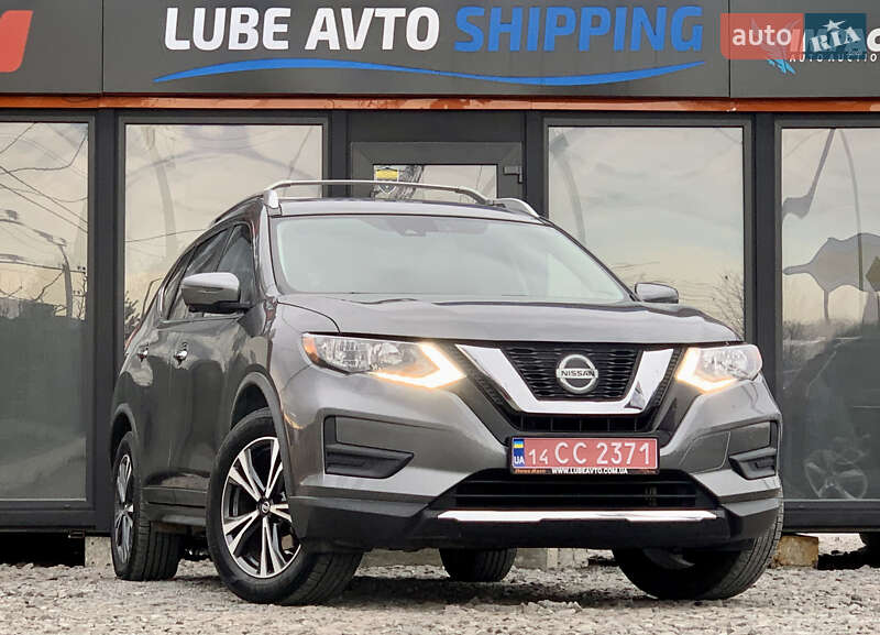 Nissan Rogue (2018)