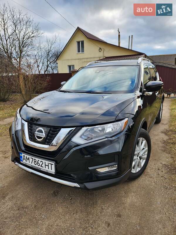 Nissan Rogue (2018)