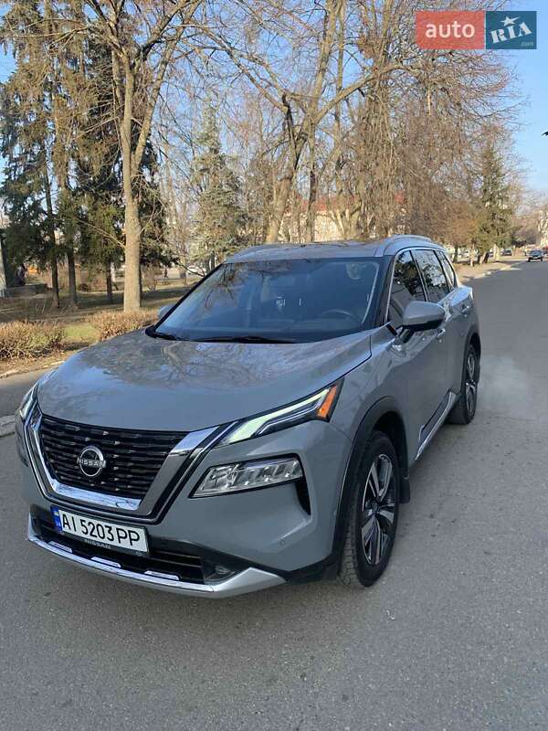 Nissan Rogue (2022)