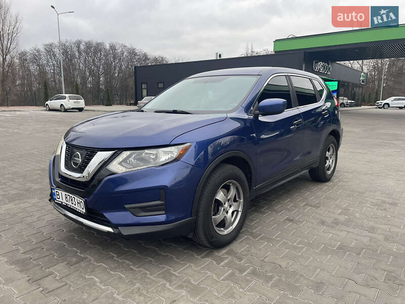 Nissan Rogue (2017)
