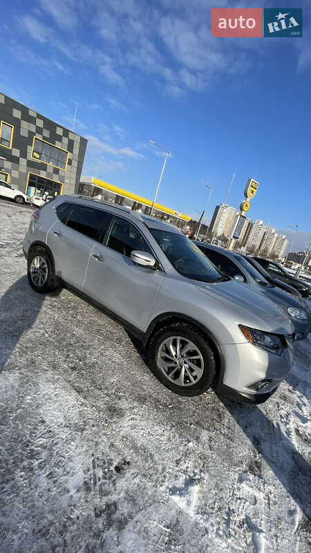 Nissan Rogue (2014)