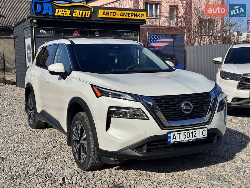 Nissan Rogue (2021)