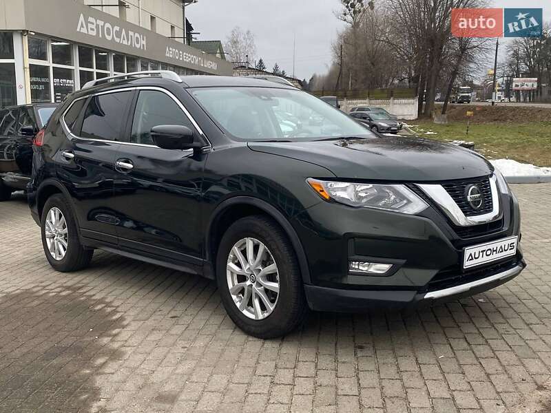 Nissan Rogue (2019)