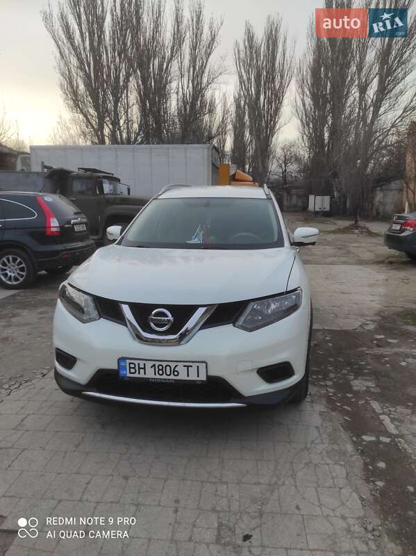 Nissan Rogue (2014)