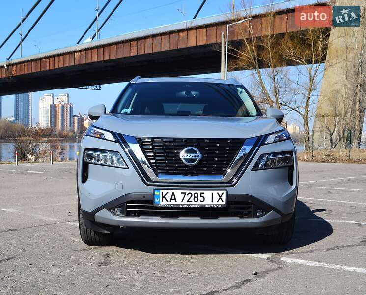 Nissan Rogue (2020)