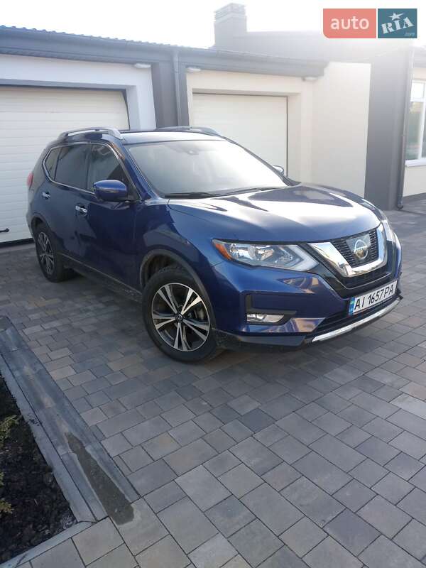 Nissan Rogue (2019)