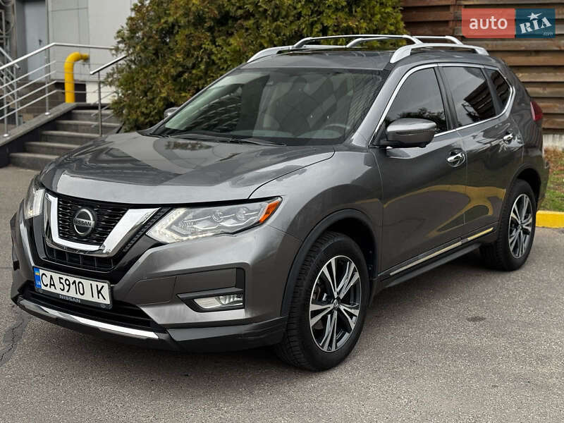 Nissan Rogue (2018)