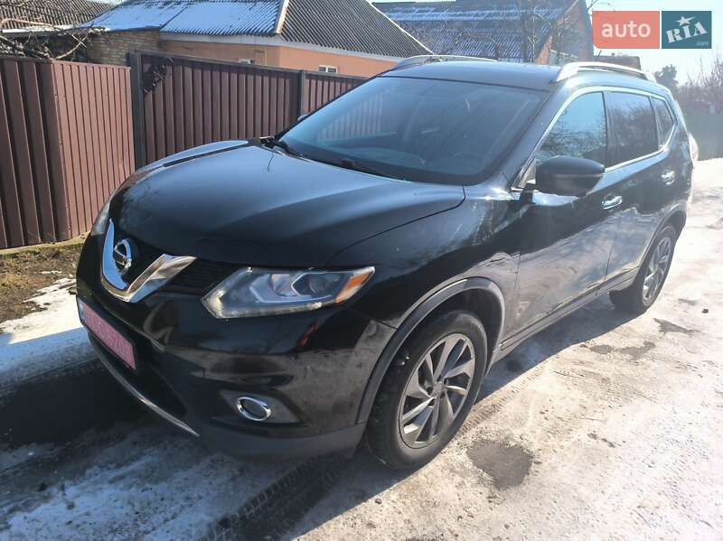 Nissan Rogue (2016)