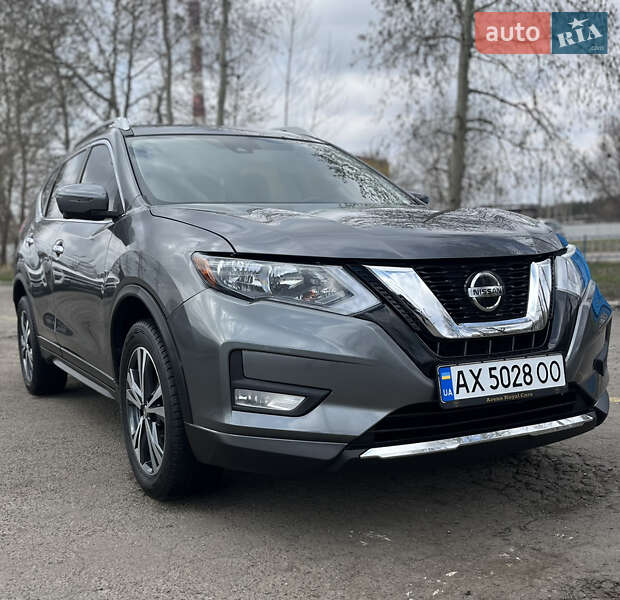Nissan Rogue (2019)