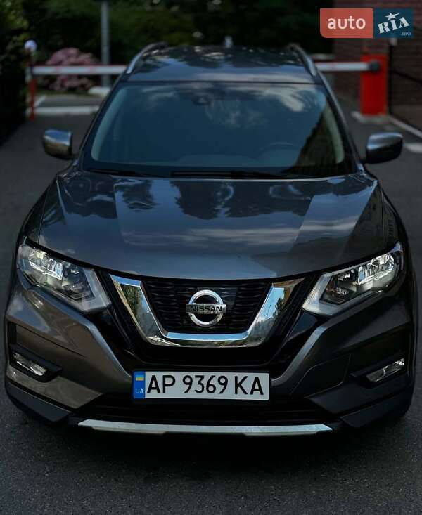 Nissan Rogue (2019)