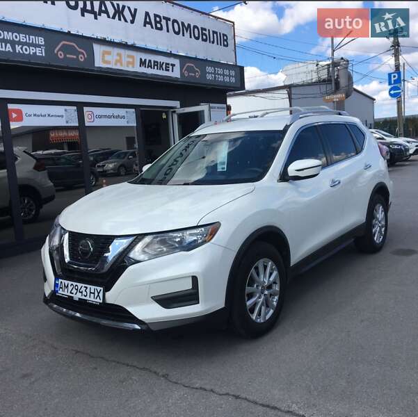 Nissan Rogue (2019)