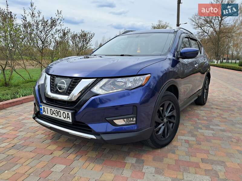 Nissan Rogue (2018)