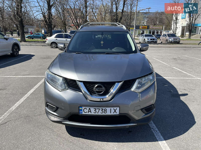 Nissan Rogue (2014)