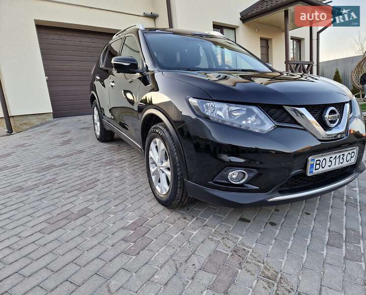 Nissan Rogue (2014)