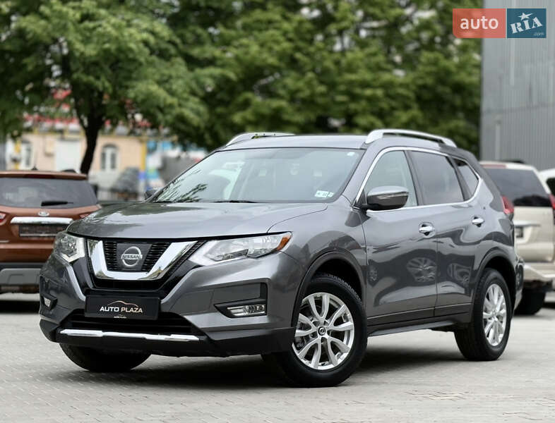 Nissan Rogue (2017)