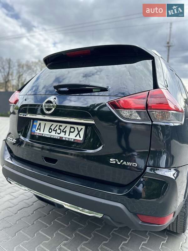 Nissan Rogue (2018)