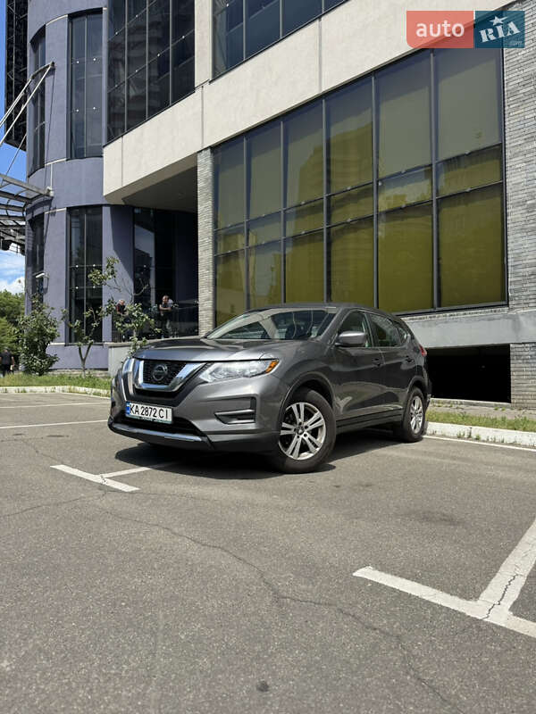 Nissan Rogue (2018)