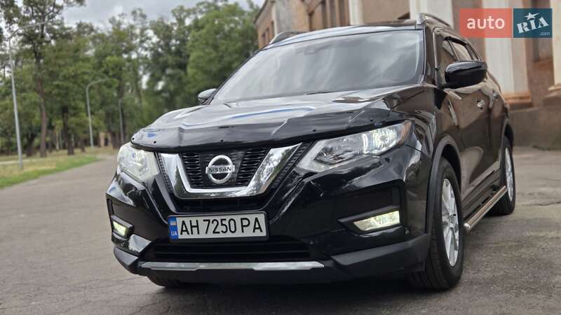 Nissan Rogue (2019)