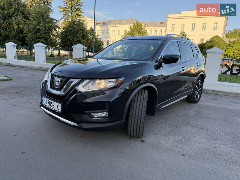Nissan Rogue (2019)