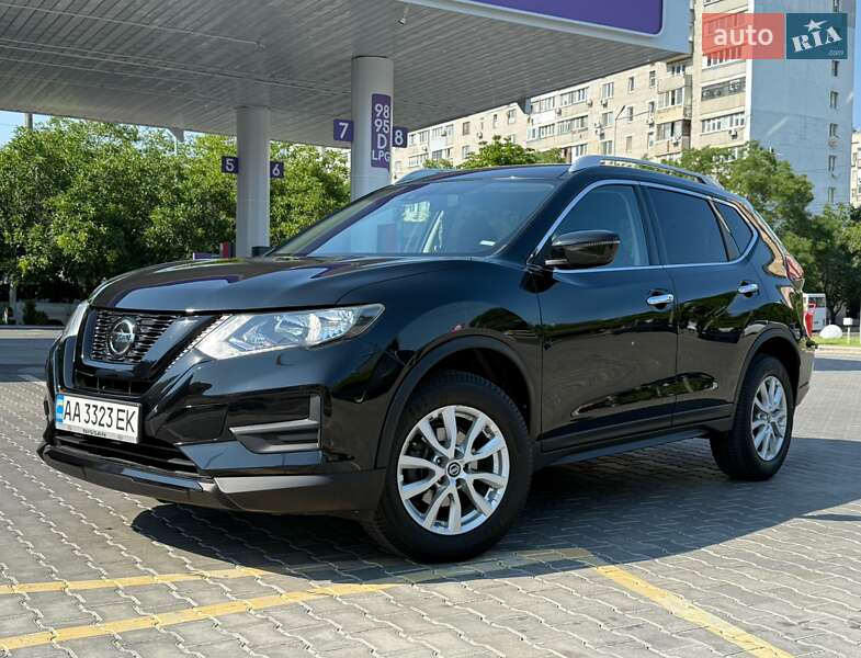 Nissan Rogue (2019)