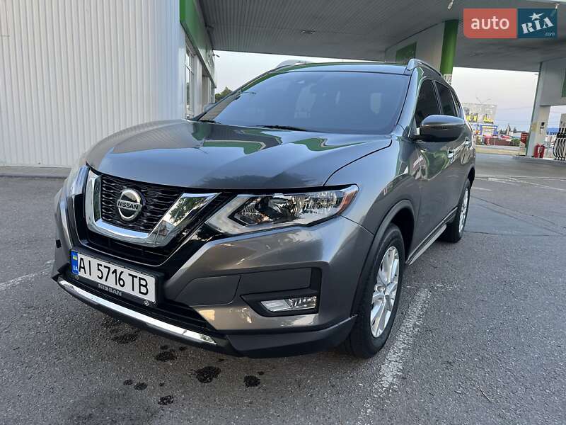 Nissan Rogue (2018)