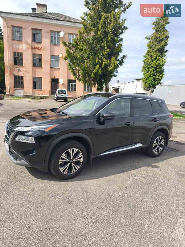 Nissan Rogue (2020)