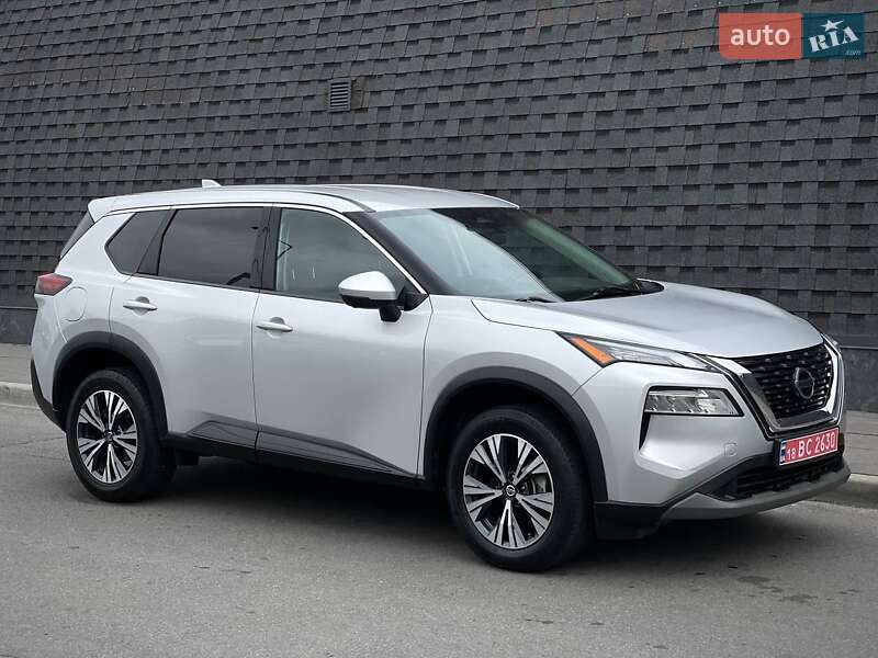 Nissan Rogue (2021)