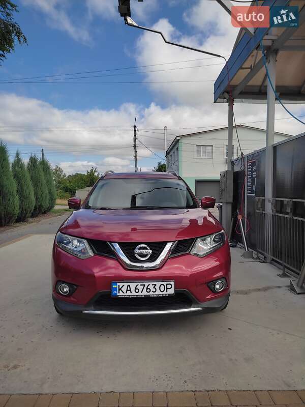 Nissan Rogue (2014)