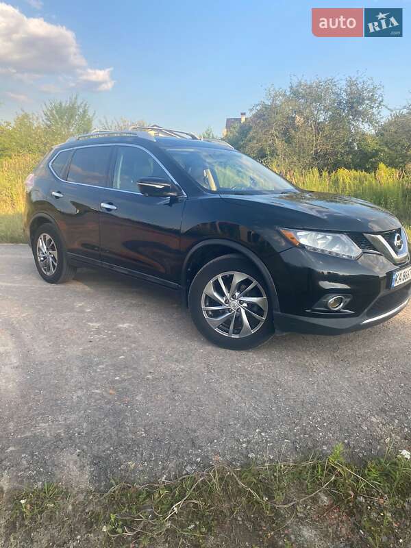 Nissan Rogue (2015)