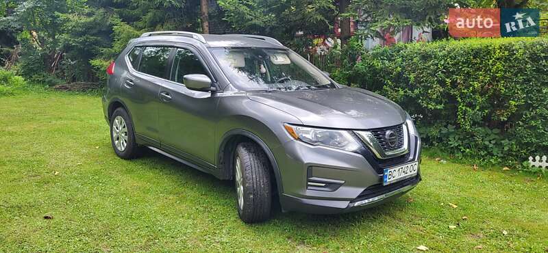 Nissan Rogue (2019)